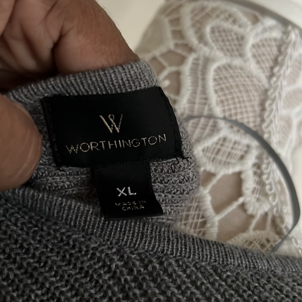 Gray Sweater - Picture 7 of 8